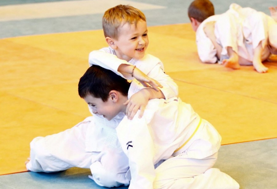 C'EST LA REPRISE DU JUDO CLUB UZETIEN